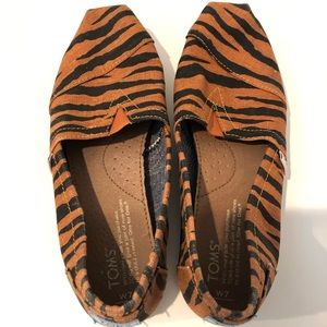 Toms Tiger Print